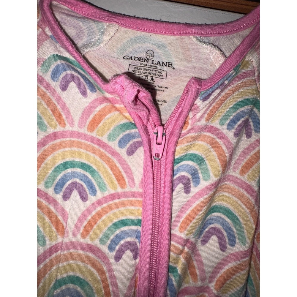 Caden Lane Bamboo One Piece Sleeper Rainbow Pink Convertible Footie 12-18M - Picture 2 of 2